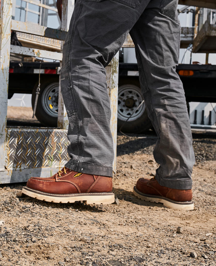 Men's Cincinnati 6" Waterproof 90° Heel Boot (Soft Toe) | Tuscan Red/Sandshell - Image 8