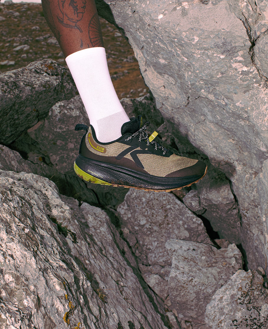 Men's Roam Trail Running Shoe  |  Dark Olive/Golden Cypress - Image 8